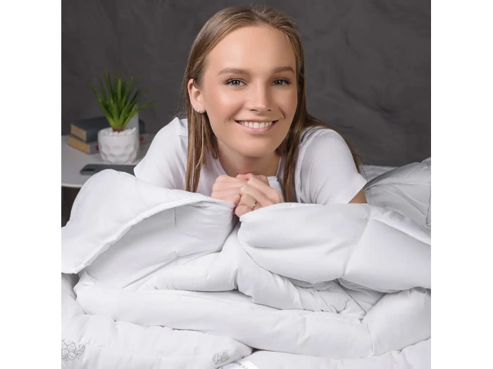 Ковдра TEP FRIENDLY WHITE COMFORT (200 г/м²) 172x205